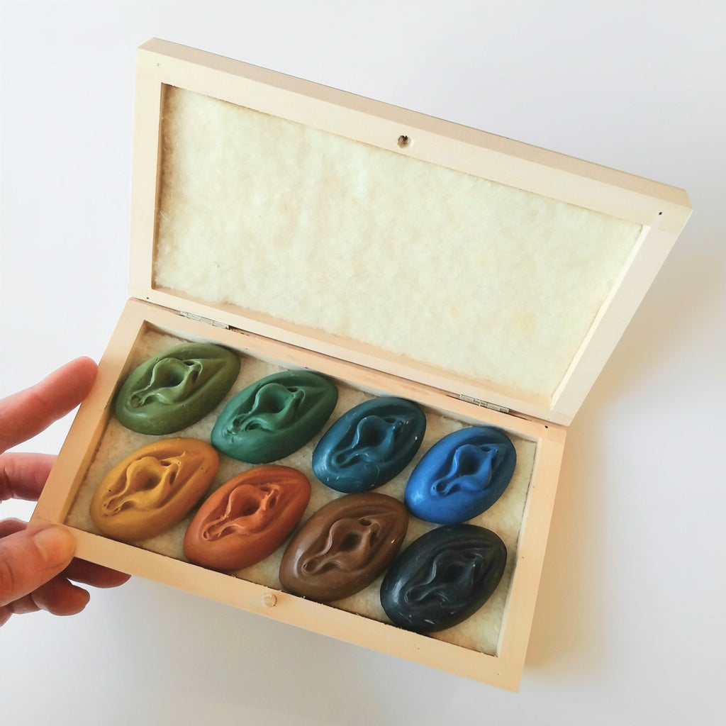 Coffret en bois 8 crayons - couleurs au choix